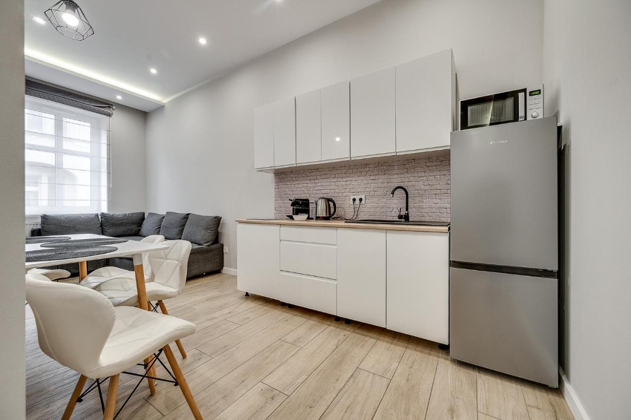 Central Platinum Apartments 8 雷布尼克 外观 照片