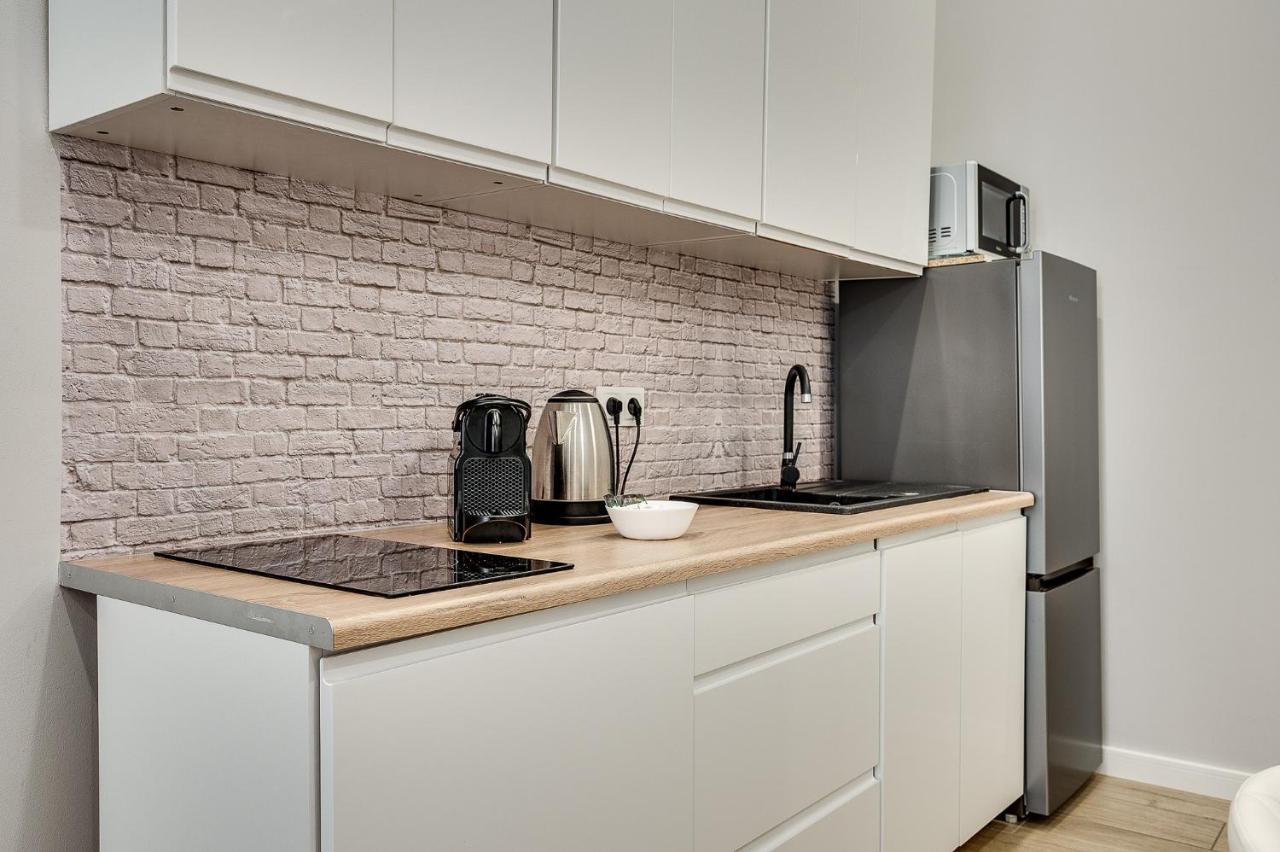 Central Platinum Apartments 8 雷布尼克 外观 照片